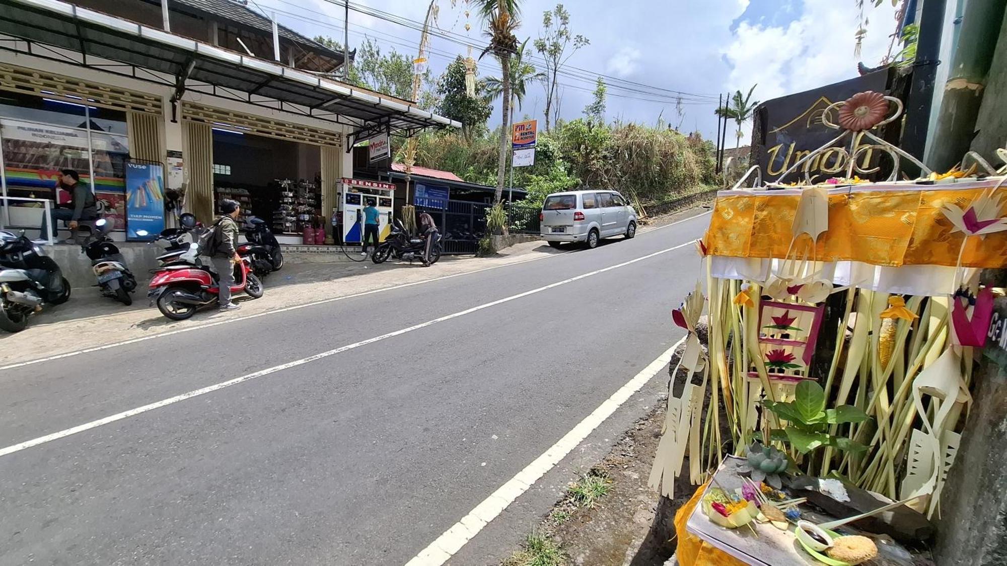 Umah De Madya & Rooftop De Madya มุนดุก ภายนอก รูปภาพ